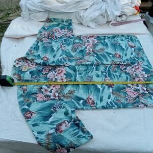 L.B. Hawaiian Men'sShirt small Aqua Water Scene